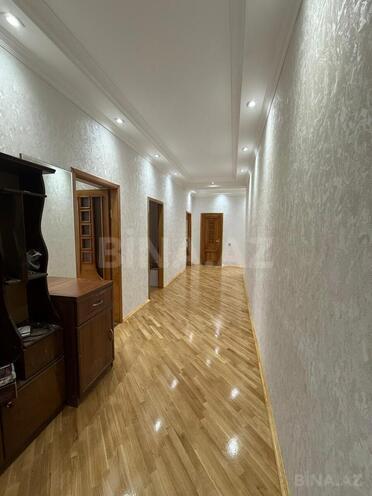 Сдаётся 3-комн. новостройка 135 м², м. Иншаатчылар, photo 16 from 21