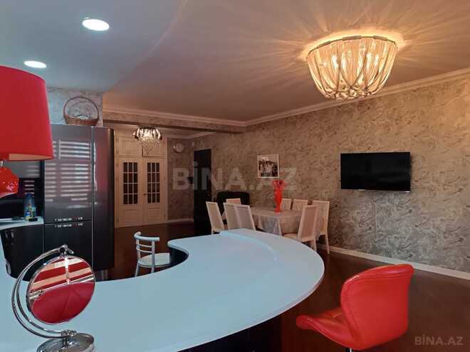 Сдаётся 4-комн. новостройка 210 м², м. Низами, photo 9 from 17