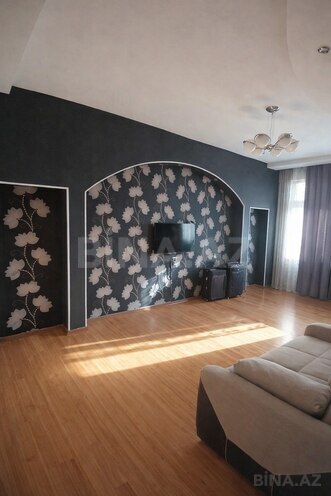 Продаётся 3-комн. новостройка 90 м², м. Кара Караев, photo 4 from 9