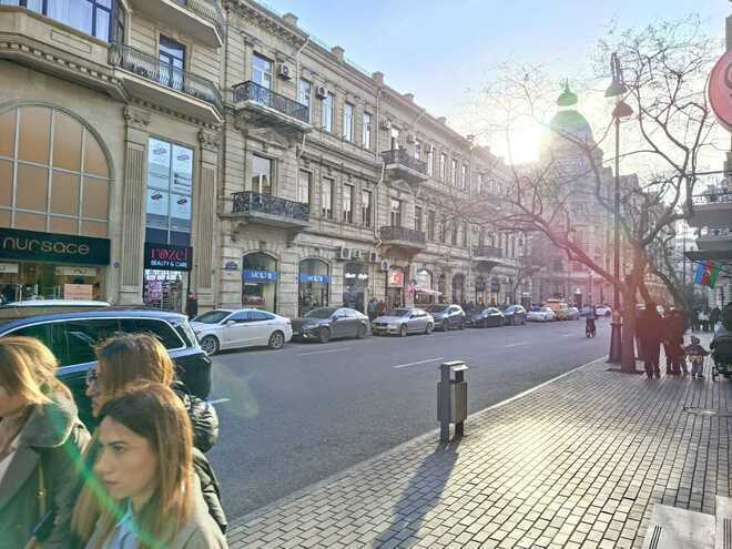 İcarəyə verilir 2 otaqlı köhnə tikili 40 m², Sahil m., photo 3 from 14