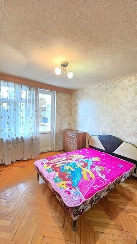 Сдаётся 3-комн. вторичка 67 м², м. Кара Караев, photo 9 from 16