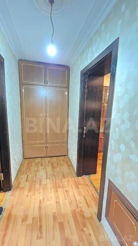 Сдаётся 3-комн. вторичка 67 м², м. Кара Караев, photo 10 from 16