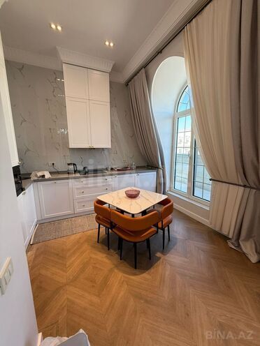 İcarəyə verilir 2 otaqlı köhnə tikili 90 m², Ağ şəhər q., photo 11 from 14