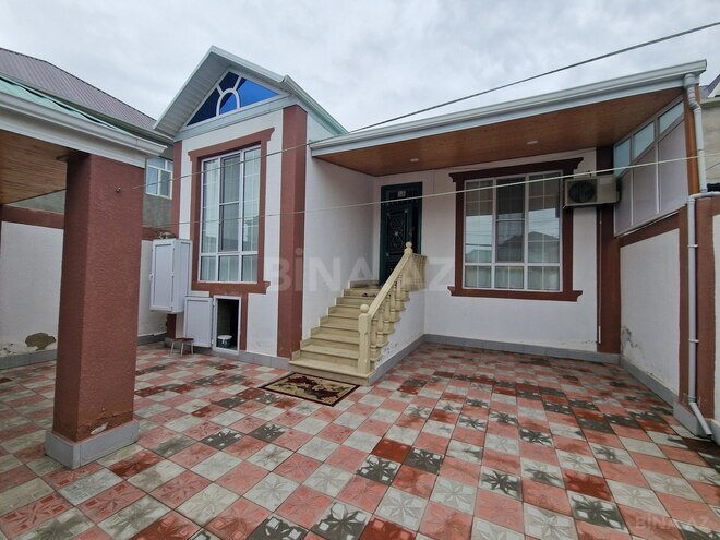 Satılır 4 otaqlı həyət evi/bağ evi 121 m², Zabrat q., photo 1 from 15