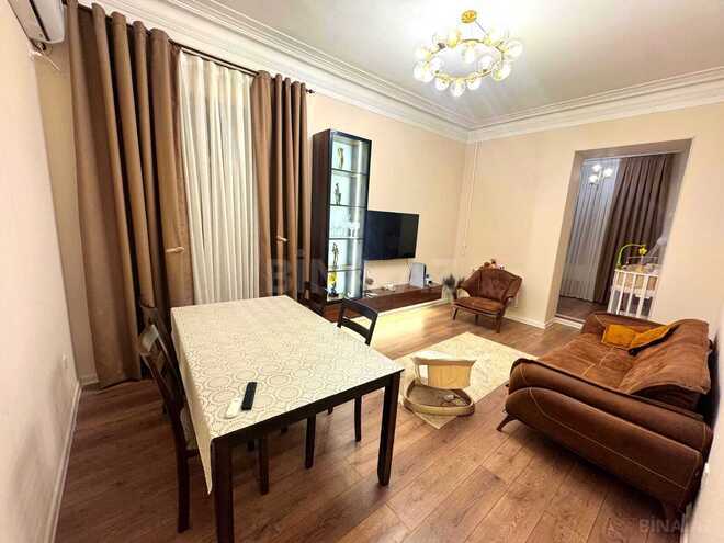 Satılır 2 otaqlı köhnə tikili 65.5 m², Elmlər Akademiyası m., photo 1 from 19