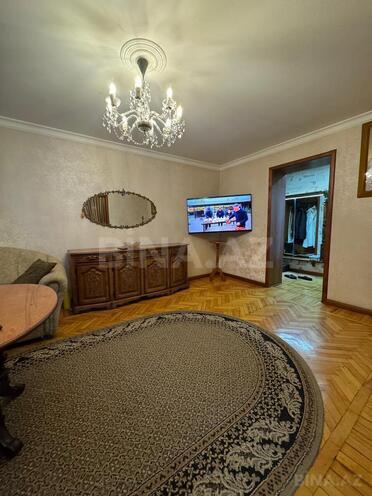 İcarəyə verilir 3 otaqlı köhnə tikili 90 m², Elmlər Akademiyası m., photo 3 from 15