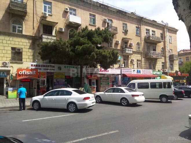 Сдаётся 5-комн. офис 140 м², м. Элмляр Академиясы, photo 19 from 20