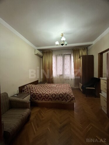 Satılır 4 otaqlı köhnə tikili 100 m², İçəri Şəhər m., photo 6 from 10