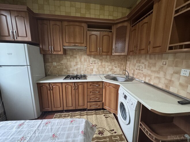 Сдаётся 3-комн. вторичка 90 м², Насиминский  р., photo 13 from 23