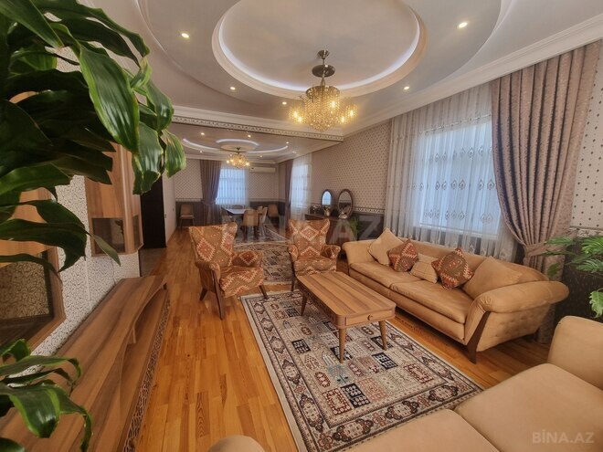 Продаётся 7-комн. дом/дача 352 м², пос. Вишнёвка, photo 13 from 32