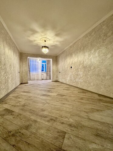 Продаётся 2-комн. вторичка 60 м², м. Халглар Достлугу, photo 6 from 12