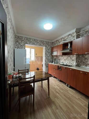 Продаётся 2-комн. вторичка 65 м², м. Иншаатчылар, photo 8 from 11