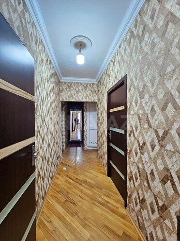 Продаётся 3-комн. вторичка 70 м², photo 18 from 25