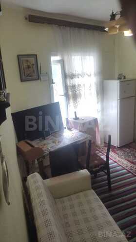 Satılır 1 otaqlı köhnə tikili 21 m², 28 May m., photo 14 from 17