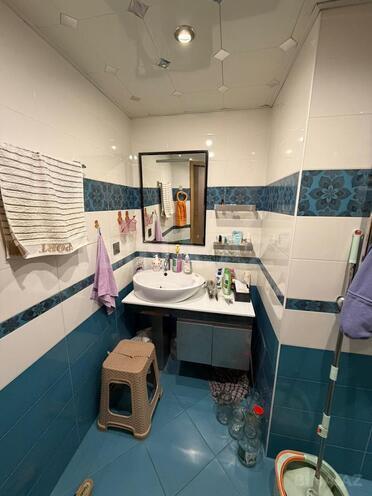 Продаётся 2-комн. вторичка 90 м², м. Иншаатчылар, photo 11 from 17