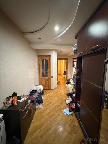 Продаётся 2-комн. вторичка 90 м², м. Иншаатчылар, photo 8 from 17