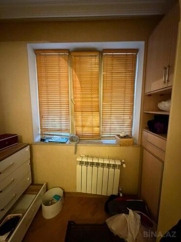 Продаётся 2-комн. вторичка 90 м², м. Иншаатчылар, photo 13 from 17