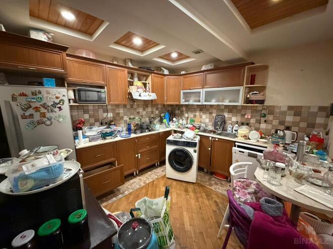 Продаётся 2-комн. вторичка 90 м², м. Иншаатчылар, photo 7 from 17