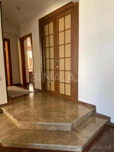 Продаётся 3-комн. новостройка 172 м², м. Низами, photo 11 from 14