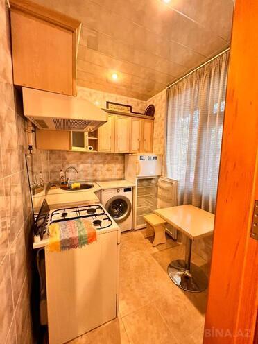 Satılır 2 otaqlı köhnə tikili 50 m², Azadlıq Prospekti m., photo 4 from 15