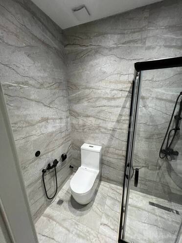 Сдаётся 3-комн. новостройка 130 м², Насиминский  р., photo 11 from 17