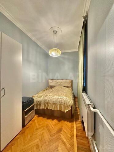 İcarəyə verilir 2 otaqlı köhnə tikili 55 m², 28 May m., photo 3 from 17