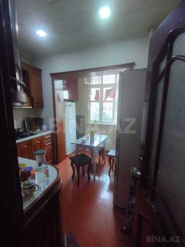 Satılır 4 otaqlı köhnə tikili 120 m², İnşaatçılar m., photo 11 from 24