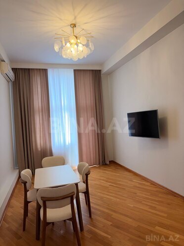 İcarəyə verilir 4 otaqlı yeni tikili 220 m², Nizami m., photo 14 from 23