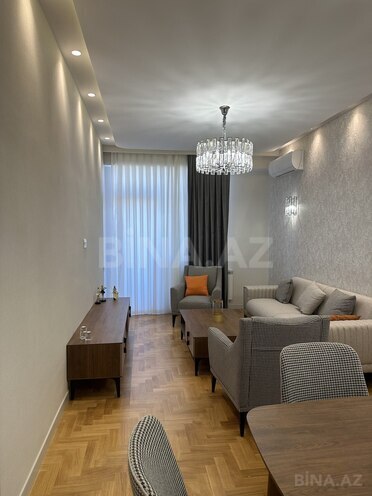 Сдаётся 2-комн. новостройка 81 м², м. 8 ноября, photo 8 from 14