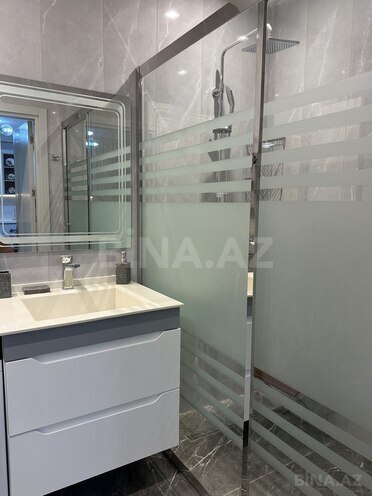 Сдаётся 2-комн. новостройка 81 м², м. 8 ноября, photo 13 from 14