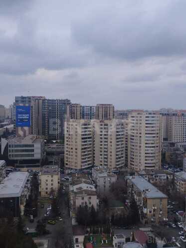 Продаётся 2-комн. новостройка 138 м², м. Элмляр Академиясы, photo 8 from 12