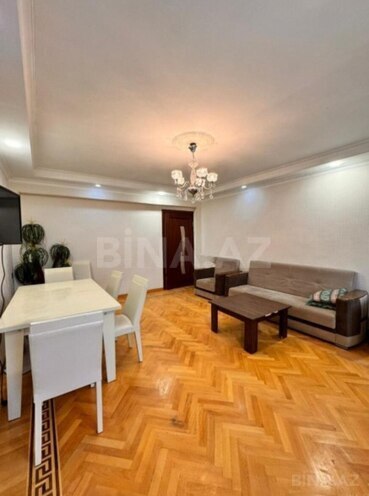 İcarəyə verilir 3 otaqlı köhnə tikili 85 m², Gənclik m., photo 3 from 10