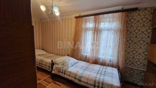 Продаётся 2-комн. вторичка 50 м², м. Элмляр Академиясы, photo 10 from 17