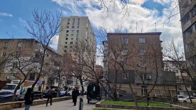 Продаётся 2-комн. вторичка 50 м², м. Элмляр Академиясы, photo 3 from 17