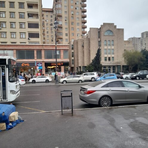 Продаётся 3-комн. новостройка 105 м², м. Иншаатчылар, photo 1 from 17