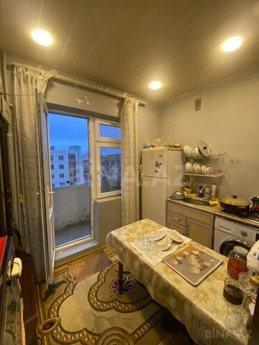 Satılır 2 otaqlı köhnə tikili 65 m², Yeni Günəşli q., photo 8 from 18