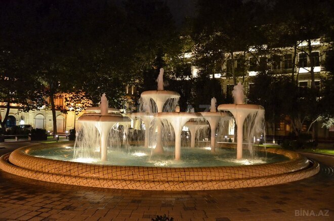 Продаётся 2-комн. вторичка 65 м², м. Ичеришехер, photo 3 from 17