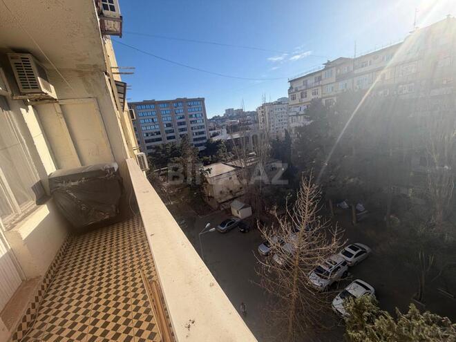 Сдаётся 3-комн. вторичка 80 м², пос. Бакиханова, photo 11 from 17