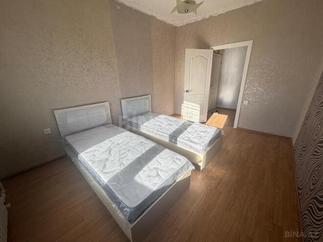 Сдаётся 3-комн. вторичка 80 м², пос. Бакиханова, photo 6 from 17