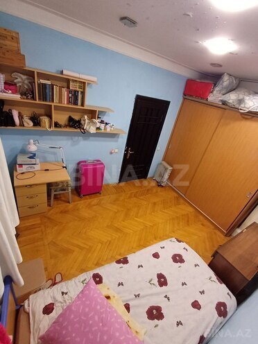 Продаётся 3-комн. вторичка 70 м², м. Нариман Нариманов, photo 3 from 14