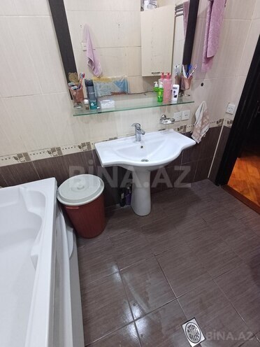 Продаётся 3-комн. вторичка 70 м², м. Нариман Нариманов, photo 12 from 14
