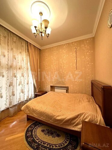 İcarəyə verilir 8 otaqlı həyət evi/bağ evi 300 m², Avtovağzal m., photo 11 from 19