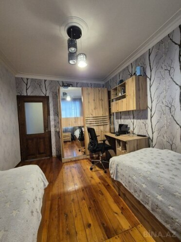 Satılır 4 otaqlı köhnə tikili 110 m², 20 Yanvar m., photo 9 from 16