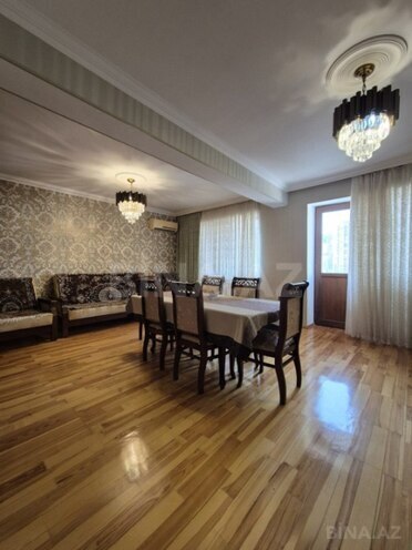 Satılır 4 otaqlı köhnə tikili 110 m², 20 Yanvar m., photo 3 from 16