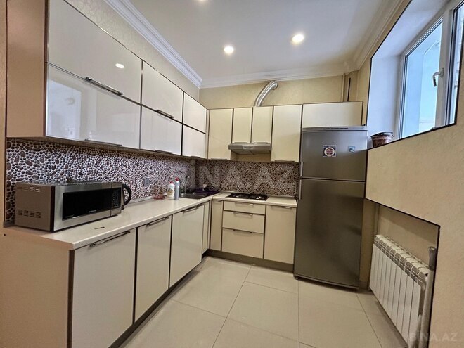 İcarəyə verilir 2 otaqlı köhnə tikili 65 m², Sahil m., photo 18 from 23