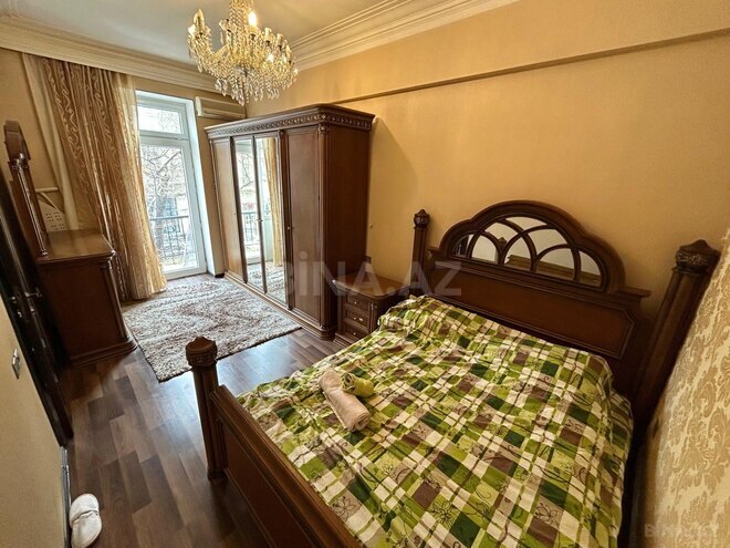 İcarəyə verilir 2 otaqlı köhnə tikili 65 m², Sahil m., photo 13 from 23