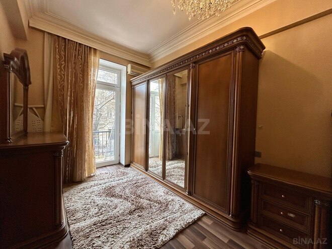 İcarəyə verilir 2 otaqlı köhnə tikili 65 m², Sahil m., photo 15 from 23
