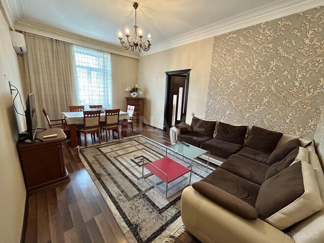 İcarəyə verilir 2 otaqlı köhnə tikili 65 m², Sahil m., photo 4 from 23