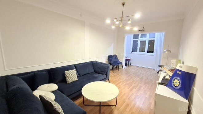Продаётся 3-комн. вторичка 85 м², м. Азадлыг проспекти, photo 3 from 31