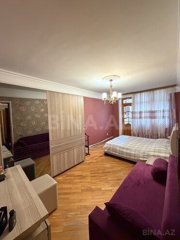 Продаётся 3-комн. вторичка 80 м², м. Ази Асланов, photo 5 from 13